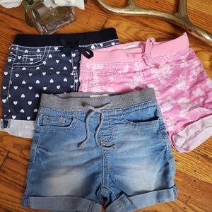 Little Girl's 3 for 10 Shorts Bundle (size 6)